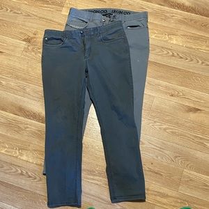 2 pairs of pants 36x32